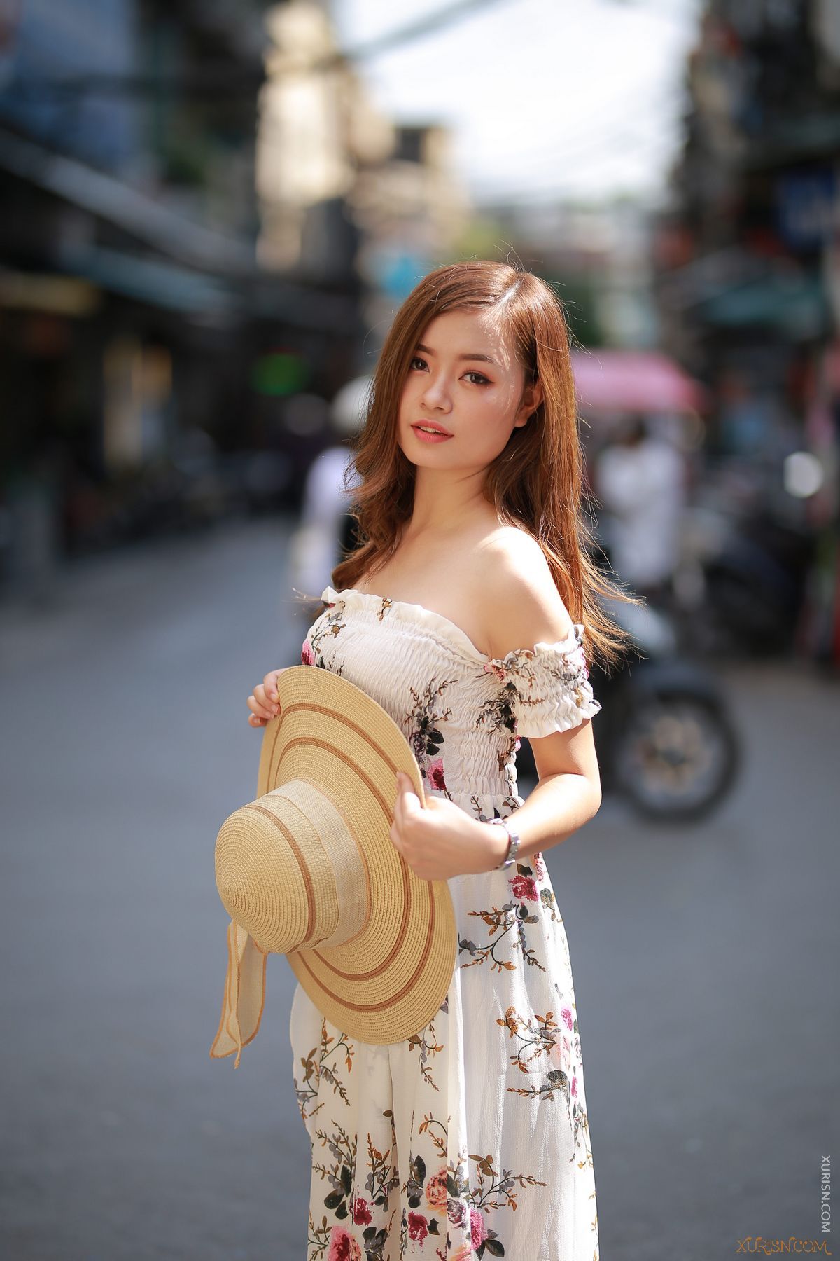 美图欣赏-8张越南美女的街拍写真RAW原图欣赏Canon EOS 6D(10)